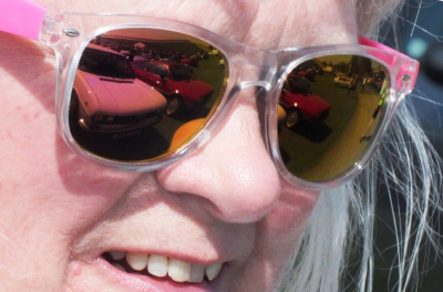 Look into my eyes...