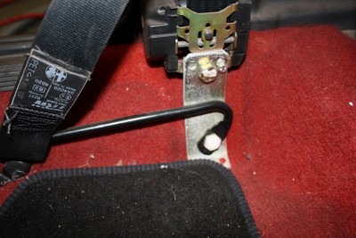 Seatbelt mount 2