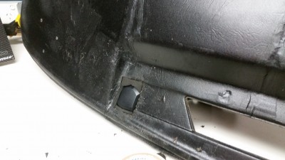 GPS sender mounted in the foam of the dash, needed to have the most exposure for the best signal, it works great